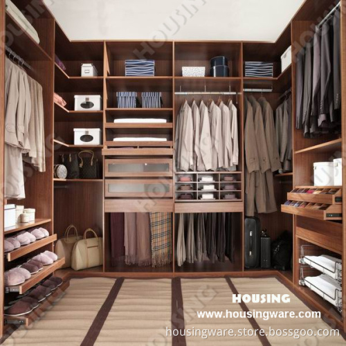Chinese Convenient and Fashionable Walk-in Closet